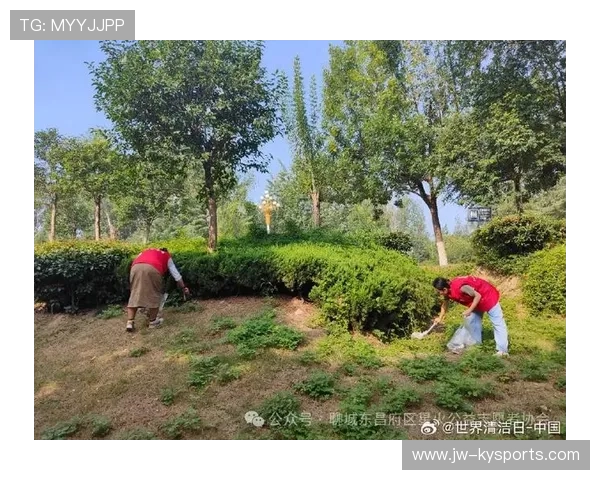 俱乐部组织球员参加城市公益环保行动宣传绿色生活 俱乐部组织球员参加城市公益环保行动宣传绿色生活